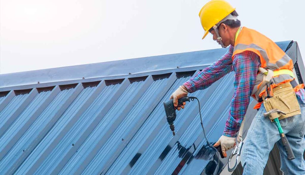 metal-roofing-installation-Bloomington